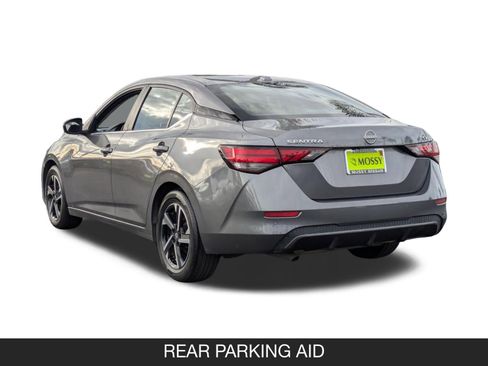 Used 2024 Nissan Sentra SV image 7