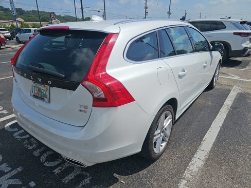 Used 2015 Volvo V60 T5 Premier AWD/4WD image 6