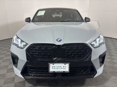 Certified 2025 BMW X2 xDrive28i w/ M Sport Package image 3