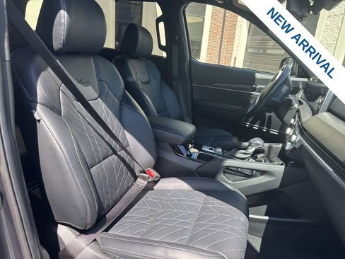 Used 2024 Kia Telluride SX Prestige X-Line AWD/4WD image 9