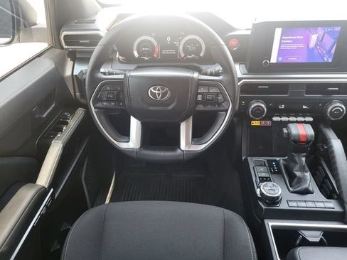 Used 2025 Toyota 4Runner TRD Off-Road AWD/4WD image 25