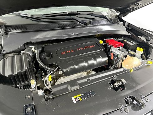 Used 2020 Jeep Compass Limited image 26