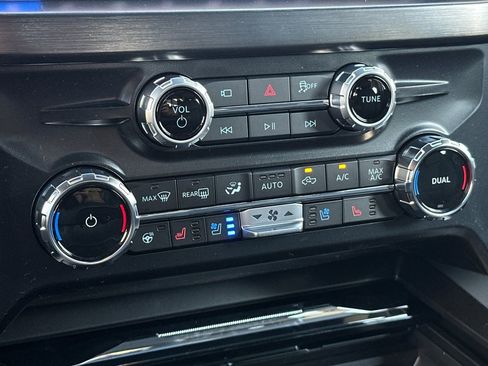 New 2026 Ford F250 Lariat w/ Lariat Premium Package AWD/4WD image 19