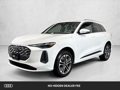 Certified 2025 Audi Q5 Premium w/ Convenience Package