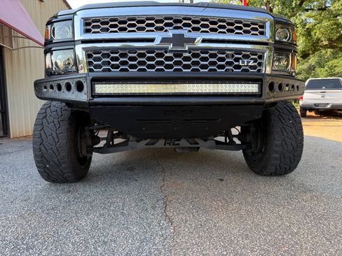 Used 2014 Chevrolet Silverado 1500 LTZ AWD/4WD image 4