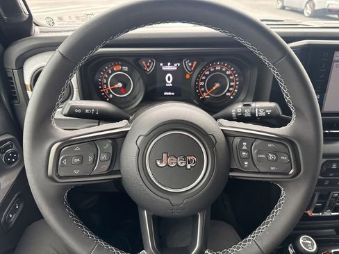 Certified 2025 Jeep Wrangler Unlimited Sport AWD/4WD image 21