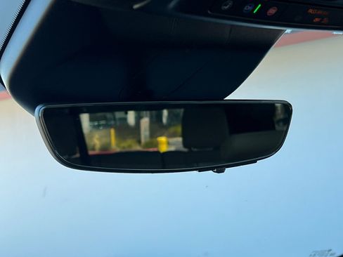 Used 2023 Cadillac Escalade Premium Luxury w/ Performance Package image 25