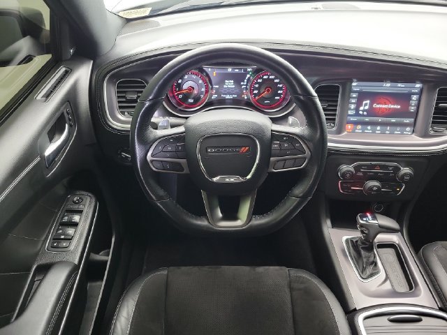 Used 2020 Dodge Charger Scat Pack w/ Dynamics Package RWD image 16