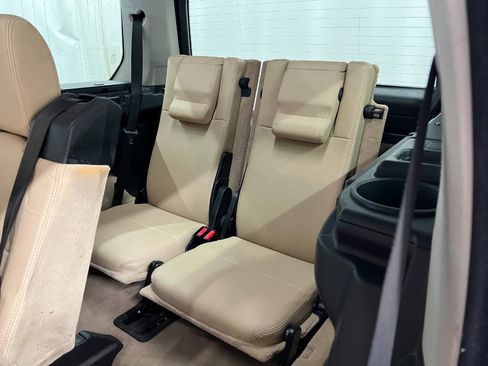 Used 2005 Land Rover LR3 SE AWD/4WD image 10