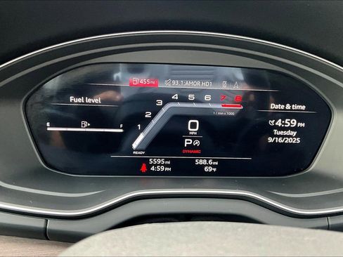 Used 2025 Audi Q5 2.0T Premium Plus w/ Premium Plus Package image 13