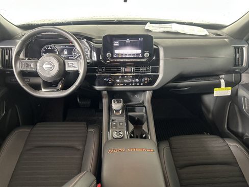 New 2025 Nissan Pathfinder Rock Creek image 4