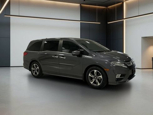 Used 2020 Honda Odyssey Touring image 8