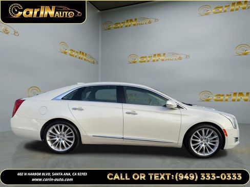 Used 2015 Cadillac XTS Platinum image 4