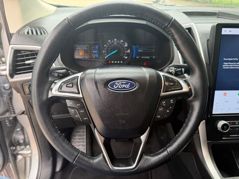 Used 2024 Ford Edge SEL AWD/4WD image 13