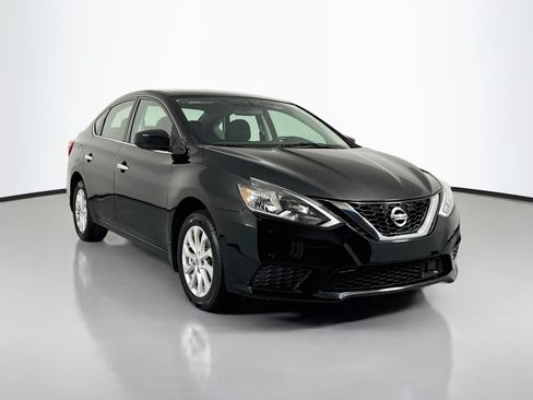 Used 2019 Nissan Sentra SV FWD image 3