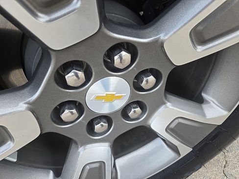 Used 2020 Chevrolet Colorado Z71 image 38