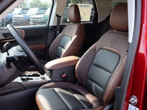 New 2025 Ford Bronco Sport Outer Banks image 5