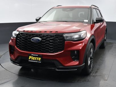New 2025 Ford Explorer ST-Line w/ Premium Package