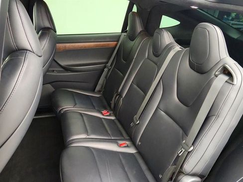 Used 2020 Tesla Model X Long Range AWD/4WD image 26