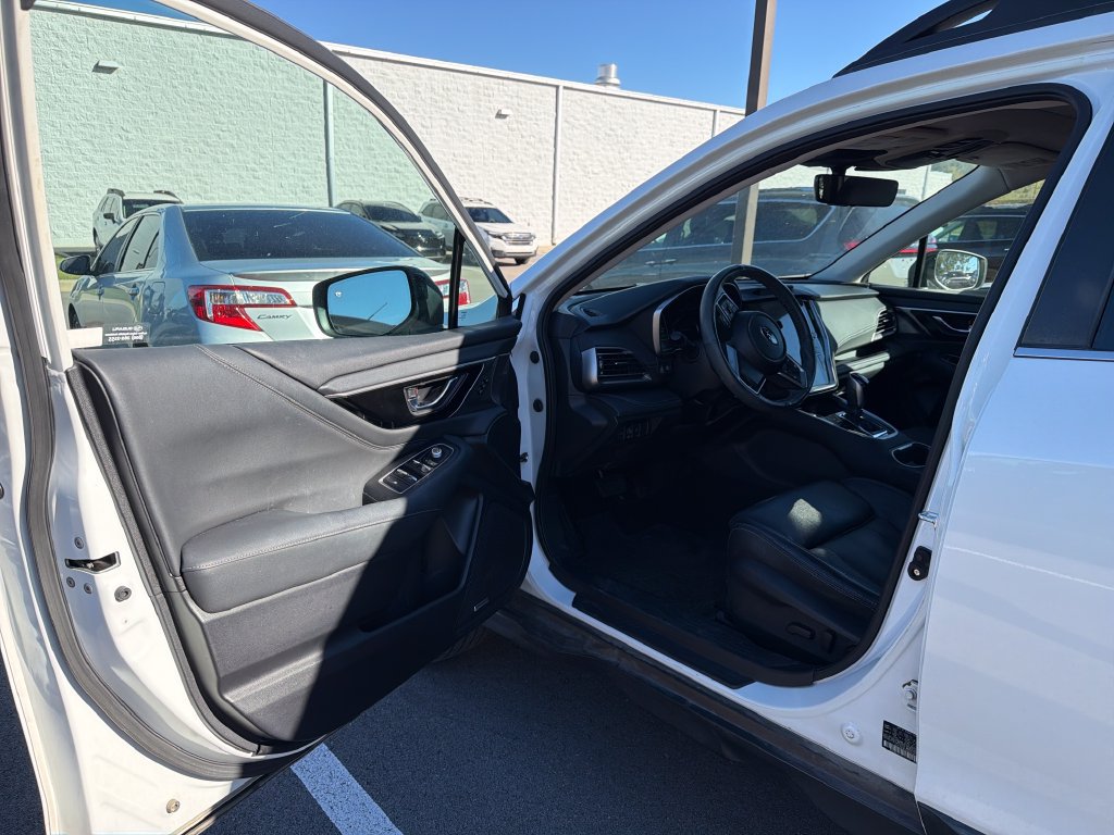 Used 2024 Subaru Outback Limited AWD/4WD image 17