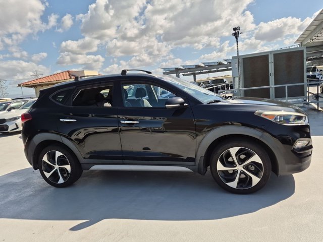 Used 2017 Hyundai Tucson Limited FWD image 4