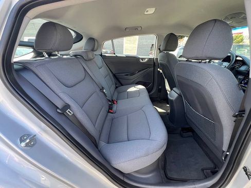 Used 2020 Hyundai Ioniq Blue FWD image 17