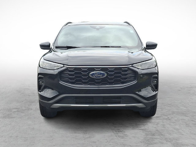 Used 2025 Ford Escape ST-Line Select AWD/4WD image 2