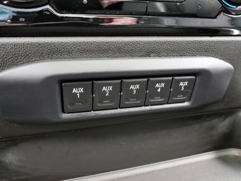 Used 2024 Chevrolet Silverado 3500 High Country w/ High Country Premium Package AWD/4WD image 28