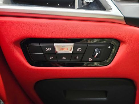 Used 2025 BMW M4 xDrive Competition image 22