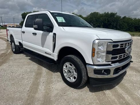 Used 2026 Ford F350 XLT AWD/4WD image 7