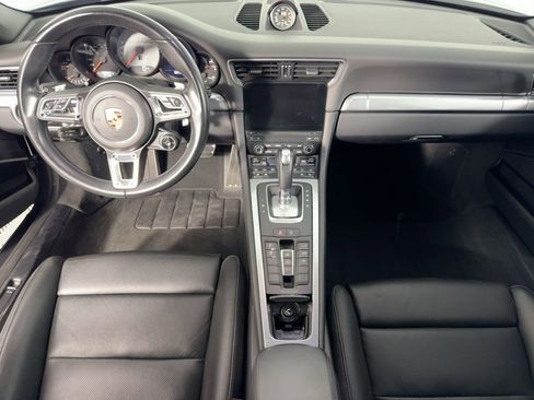Used 2018 Porsche 911 Carrera S image 26