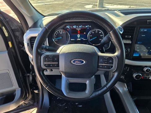 Certified 2022 Ford F150 XLT w/ Equipment Group 302A High image 33