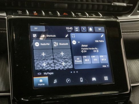 Certified 2025 Jeep Grand Cherokee L Laredo AWD/4WD image 21