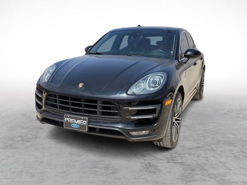 Used 2015 Porsche Macan Turbo AWD/4WD image 4