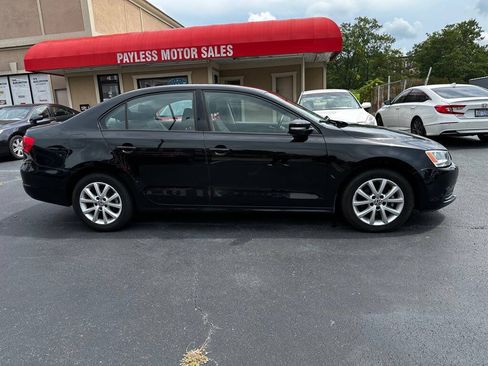 Used 2012 Volkswagen Jetta SE FWD image 8