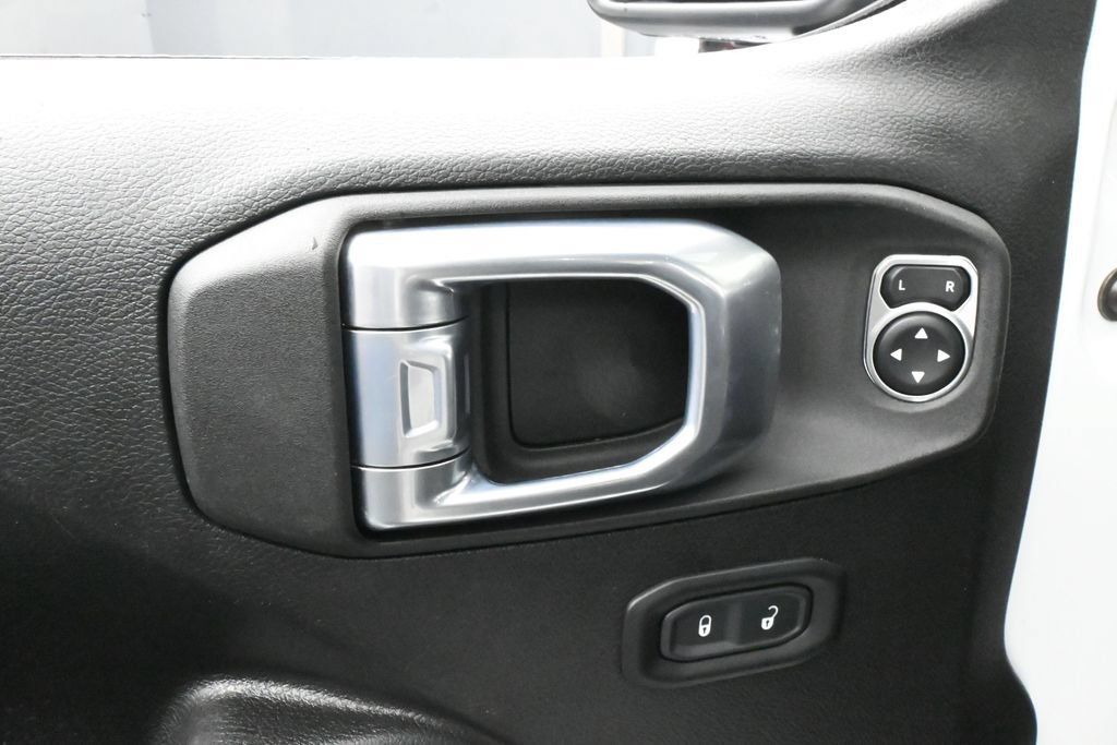 Used 2021 Jeep Gladiator Sport AWD/4WD image 14