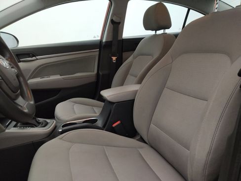 Used 2018 Hyundai Elantra SEL image 17