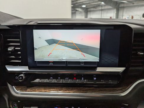 Used 2025 GMC Sierra 1500 Elevation AWD/4WD image 25