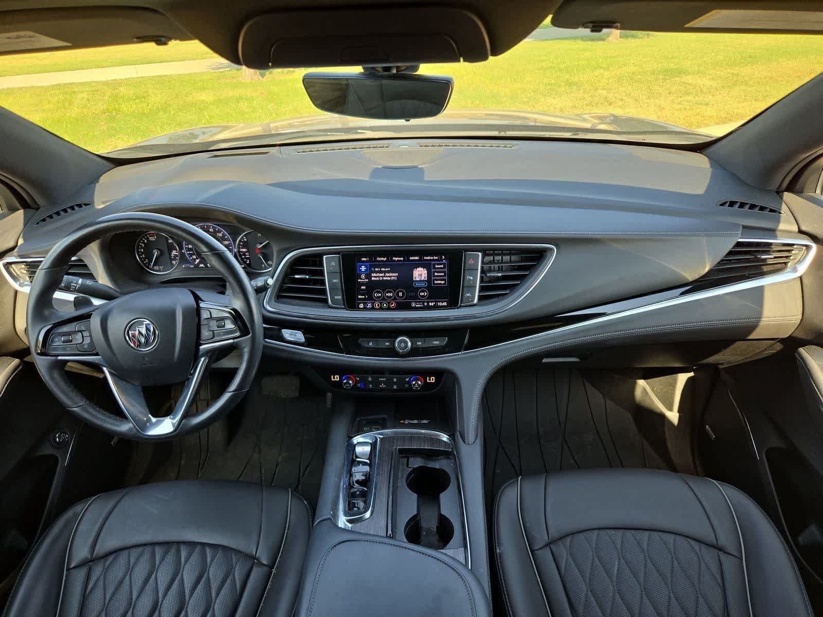 Used 2023 Buick Enclave Avenir w/ Avenir Technology Package AWD/4WD image 13