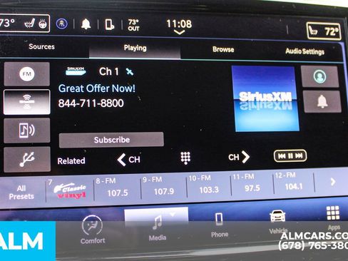 Used 2024 Chrysler Pacifica Touring-L FWD image 37