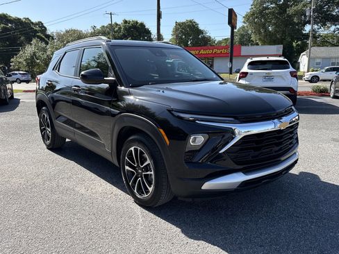 Used 2024 Chevrolet TrailBlazer LT image 7