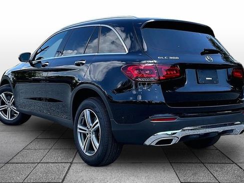 Certified 2022 Mercedes-Benz GLC 300 4MATIC image 3