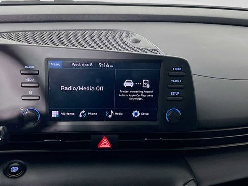 Certified 2025 Hyundai Elantra Sport FWD image 14