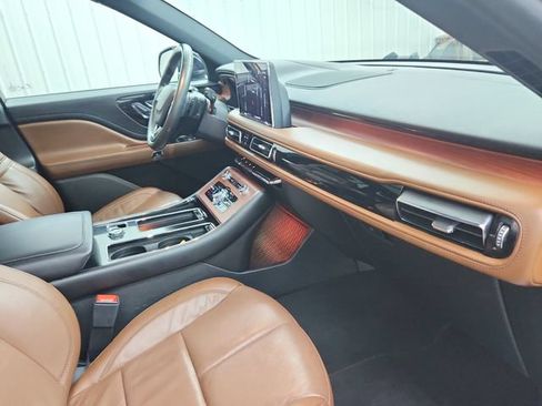 Used 2023 Lincoln Aviator Reserve w/ Elements Package Plus RWD image 36