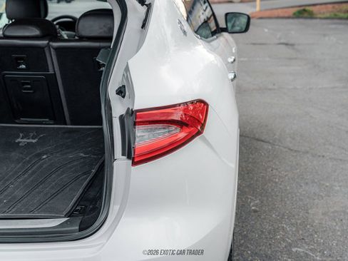 Used 2017 Maserati Levante S AWD/4WD image 54