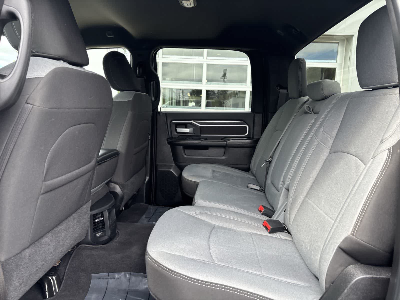Certified 2024 RAM 3500 Big Horn AWD/4WD image 8
