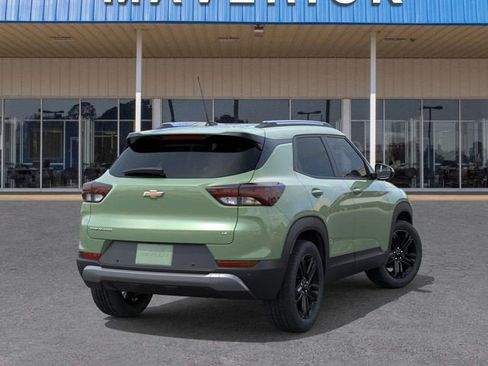 New 2026 Chevrolet TrailBlazer LT w/ Convenience Package FWD image 7