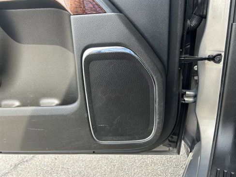 Certified 2017 GMC Sierra 1500 SLT w/ SLT Preferred Package image 29