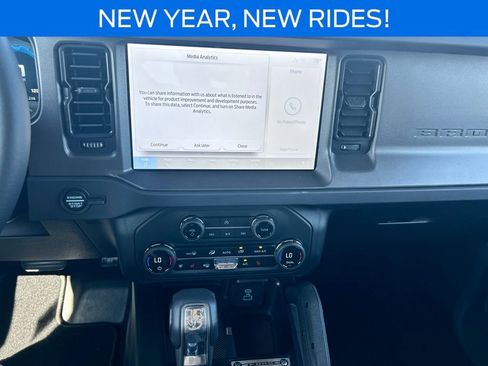 New 2025 Ford Bronco Badlands AWD/4WD image 23