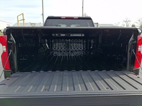 Certified 2025 Chevrolet Silverado 1500 LTZ w/ Z71 Off-Road Package image 30